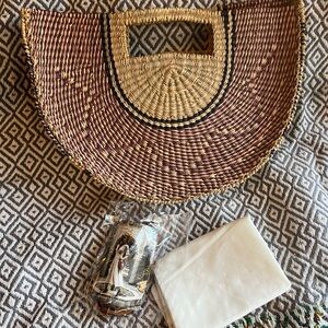 Nena & Co. half moon bag